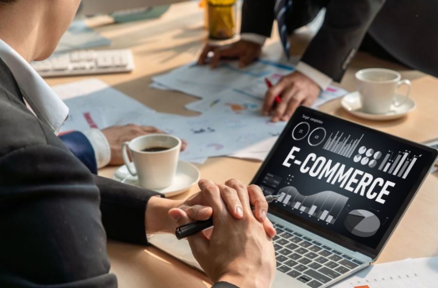 Ecommerce Content Strategy for Small Brands: Small Budget, Big Impact