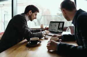 What Is the Best Way to Distribute B2B SaaS Content?