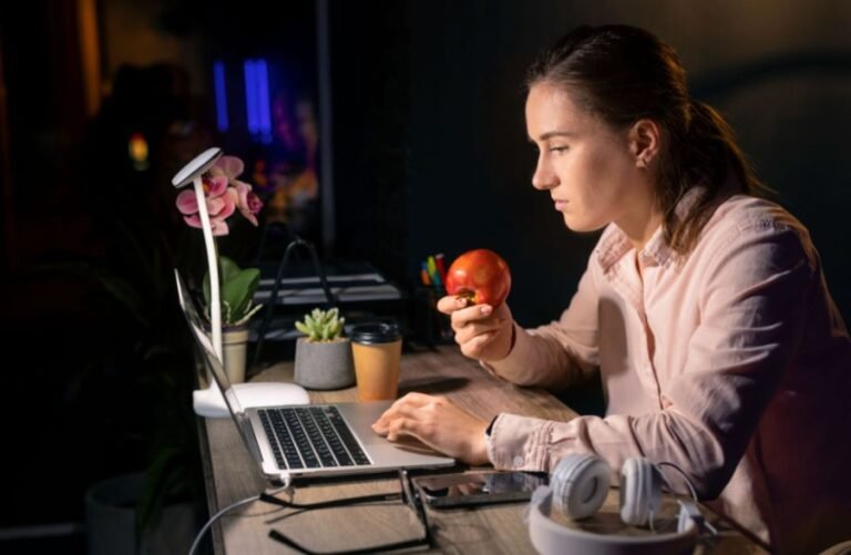 How to Create a Content Strategy for a Small Business Without Burning Out