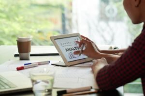 Social Media Publishing Tools for Small Businesses That Actually Save Time